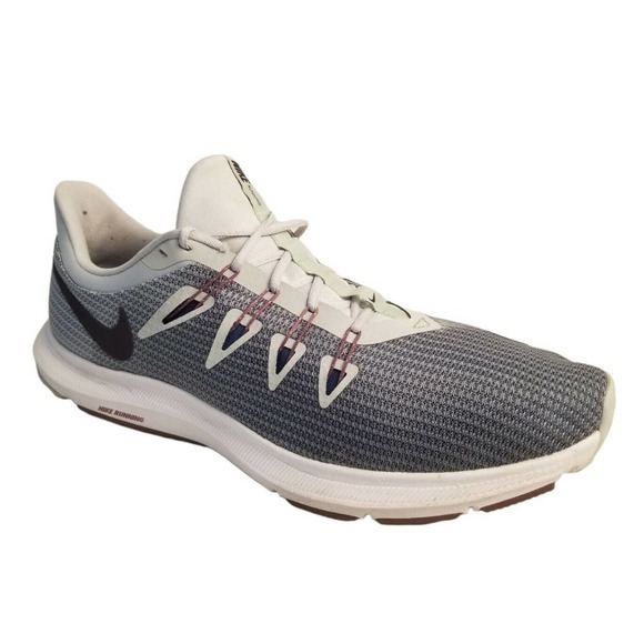Nike Quest, men's gray, white running shoes Size 12 - Picture 5 of 12